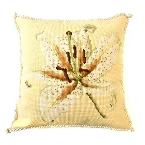 needlepoint1358187