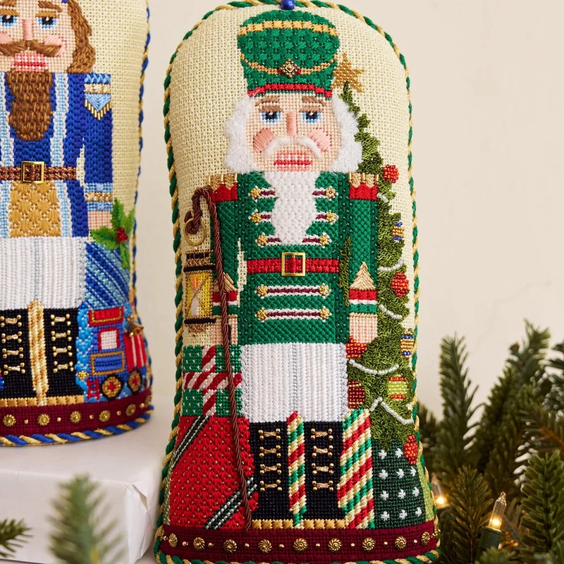 needlepoint2692294